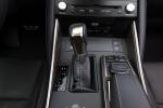Lexus IS200t F-Sport 2016 года (NA)